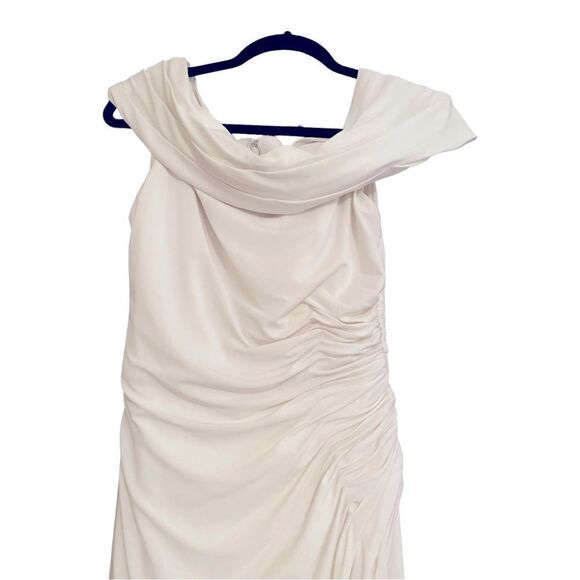 Ieena Long White Off Shoulder Gown Sz 4 - Picture 3 of 11